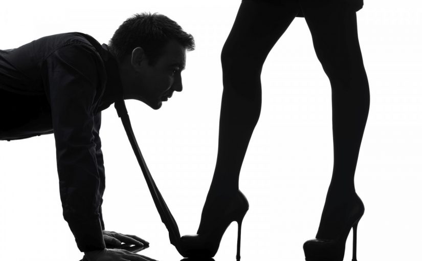 The bon ton for Femdom Webcams on webcam visitors