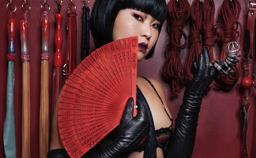 A couple of tips about Femdom Webcam Chat models