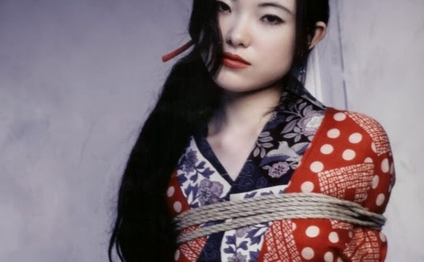 Bondage webcams Girls deserve your full attention