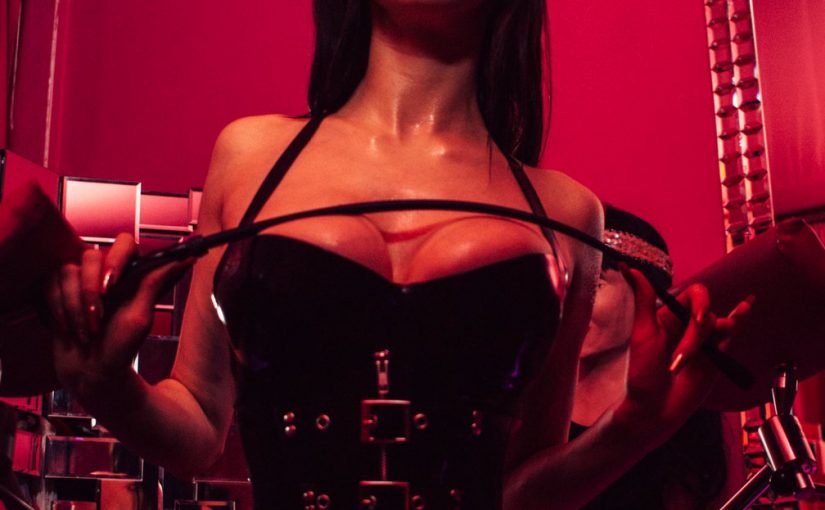 4 websites with true Domme Live Cam I can recommend you