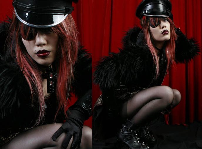 Welcome to the best Dominatrix Live Chat ever