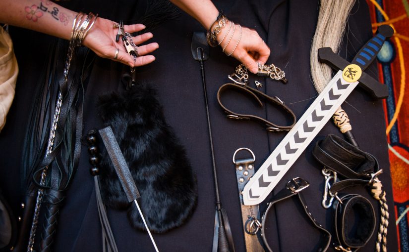 Sadism and BDSM – how not to cross the line of your fetish?