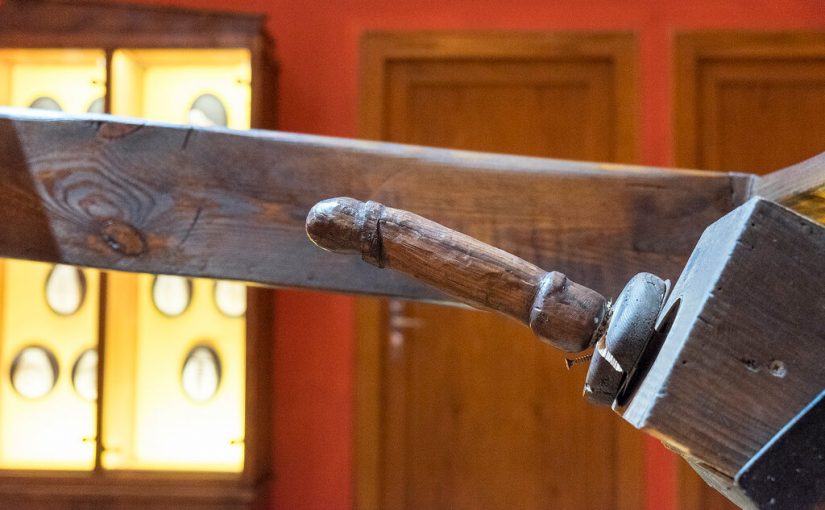 Fuck Machine Cams: Ancient times and sex toys