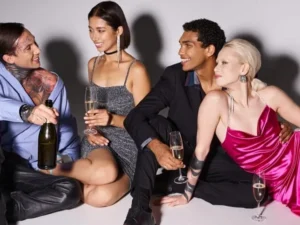 How to Explore Swinger Fantasies Safely on Live Cams